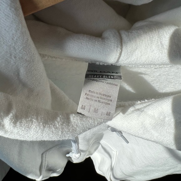 Gildan Sweater - Picture 3 of 3